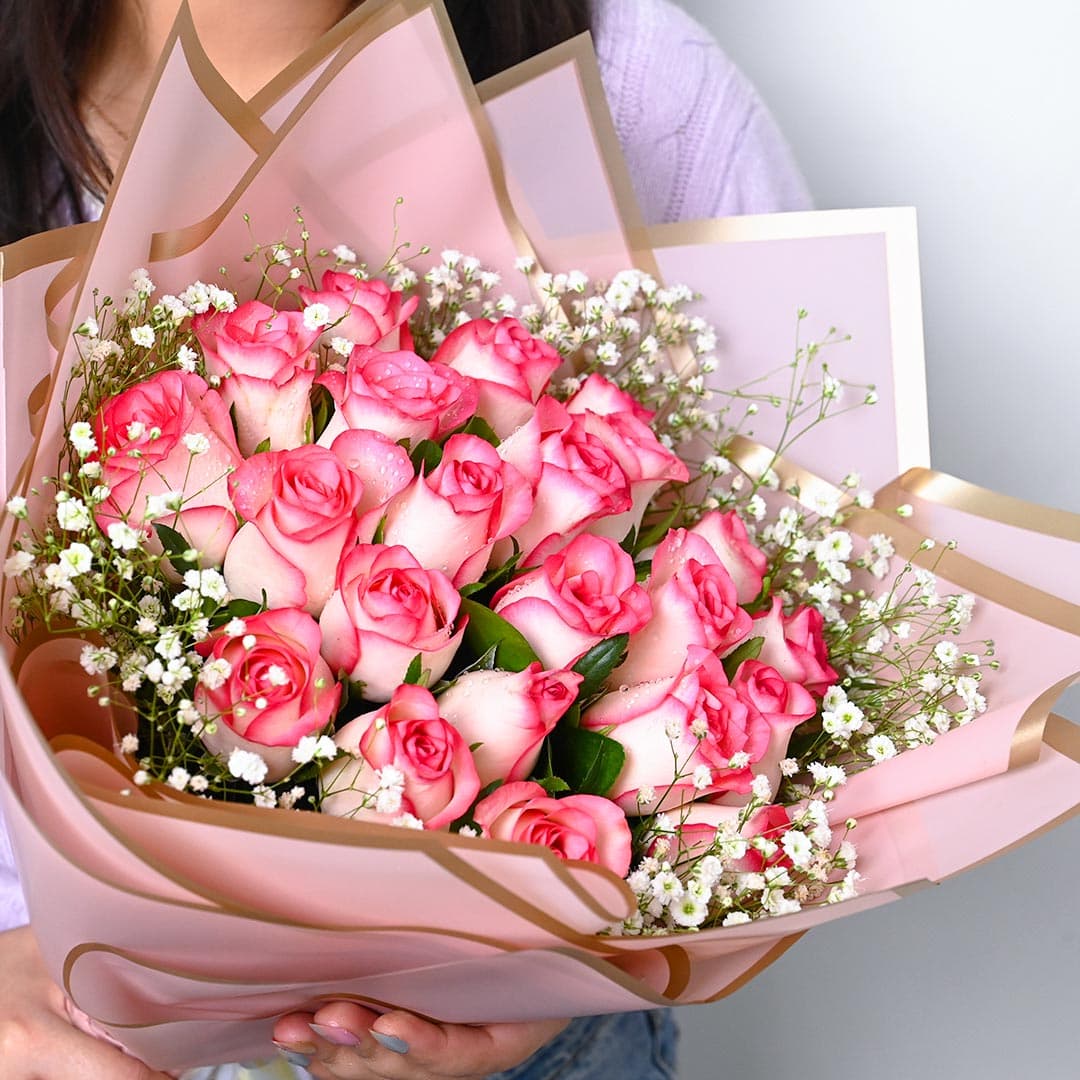 Pink rose bouquet